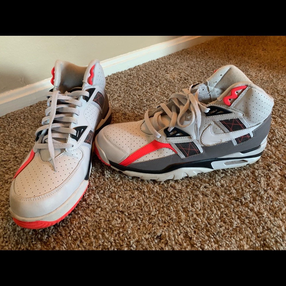 Nike shoes size 13